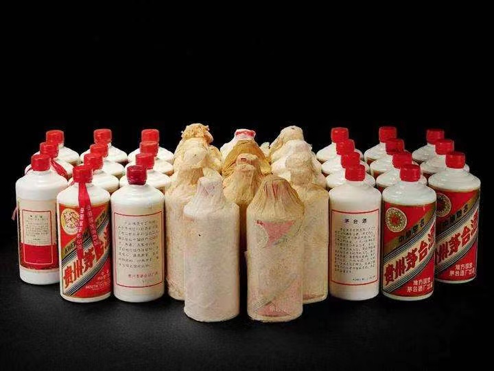 新县老酒回收上门哪里回收(附近上门回收茅台酒）?